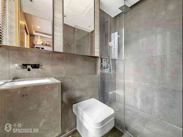 Mid Levels Central - Gramercy 30