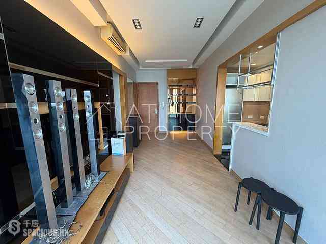 Shek Tong Tsui - Harbour One 03