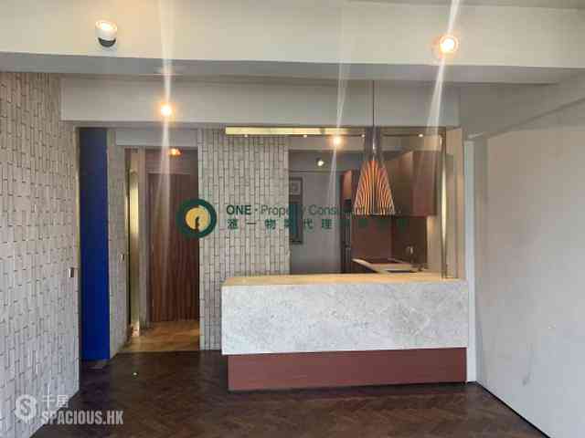 Poho - Hollywood Building 03