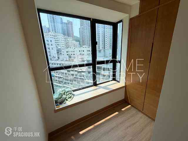 Mid Levels West - Wilton Place 06