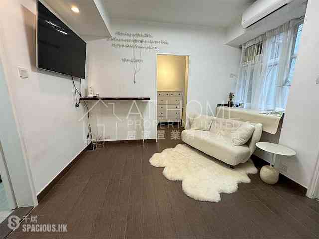 Mid Levels Central - Woodland Court 01