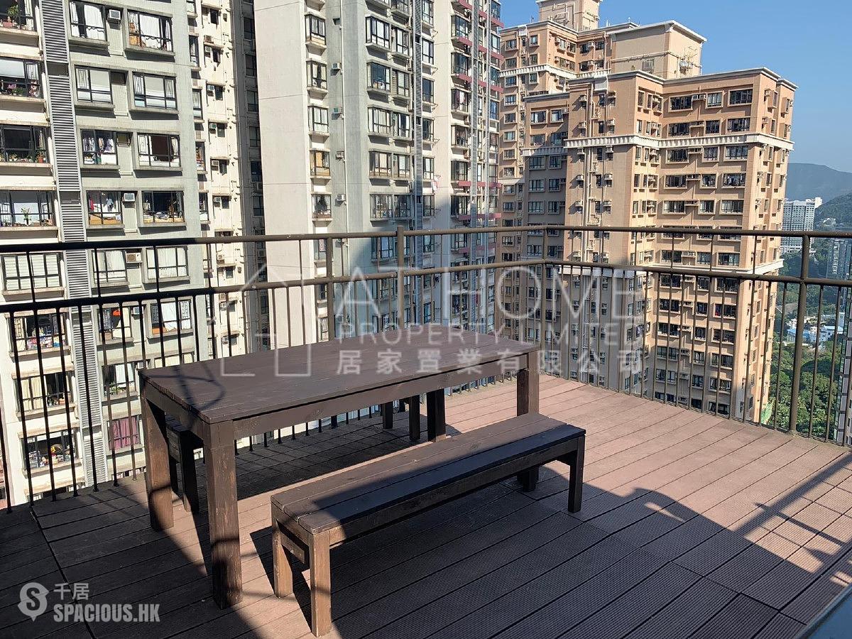 Mid Levels Central - Good View Court 01