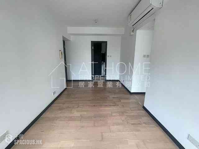 Sai Ying Pun - Centre Place 02