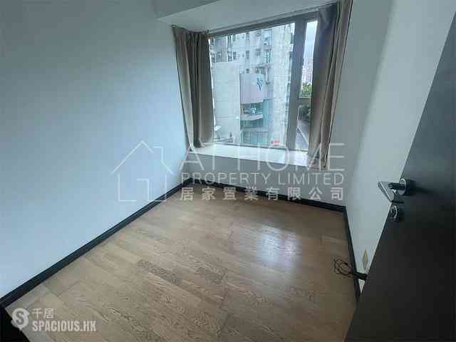 Sai Ying Pun - Centre Place 04