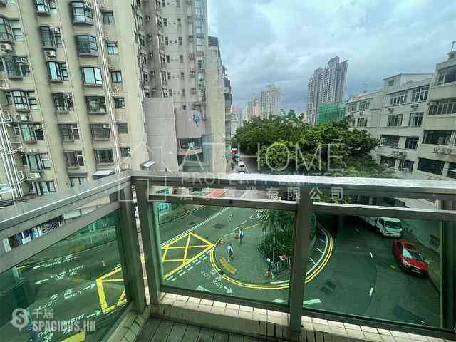 Sai Ying Pun - Centre Place 08