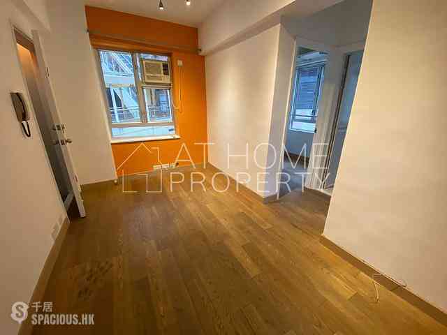 Mid Levels Central - Rich Court 01