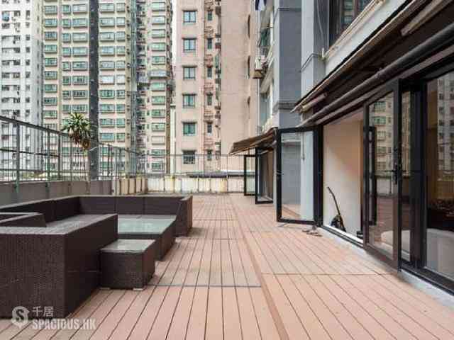 Shek Tong Tsui - Goa Building 01