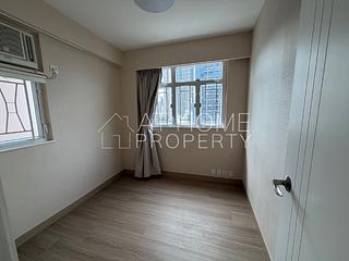 Sai Ying Pun - King Ming Mansion 04