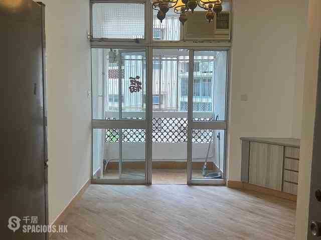 Kennedy Town - Hee Wong Terrace 01