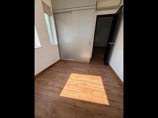 Causeway Bay - Lai Yuen Apartments 11