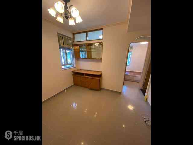 Tsuen Wan - Tsuen Wan Centre 10