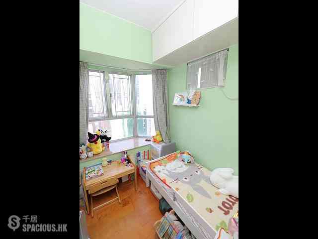 Kennedy Town - Harbour View Garden Block 3 03