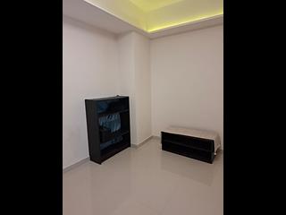 堅尼地城 - 建隆樓 02