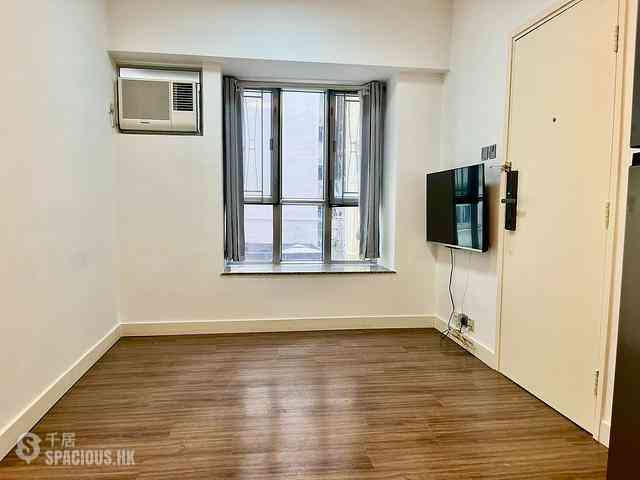 Kennedy Town - Shun Fai Building 04