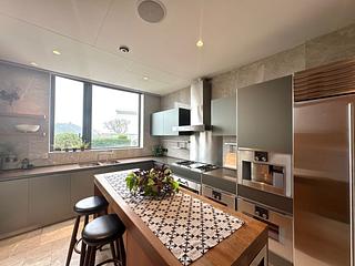 Chung Hom Kok - 44-50, Chung Hom Kok Road 04
