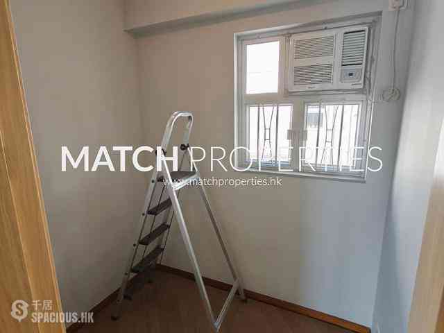 Ap Lei Chau - South Horizons Phase 1 Hoi Ngar Court (Block 3) 07