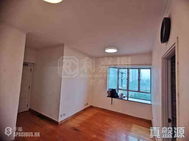 Sha Tin - Ravana Garden Block 1 07