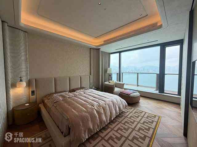 Kai Tak - The Knightsbridge 07