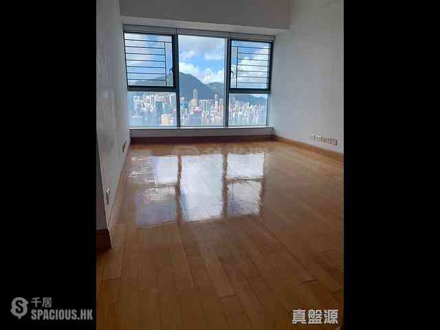 West Kowloon - The Harbourside Block 3 02