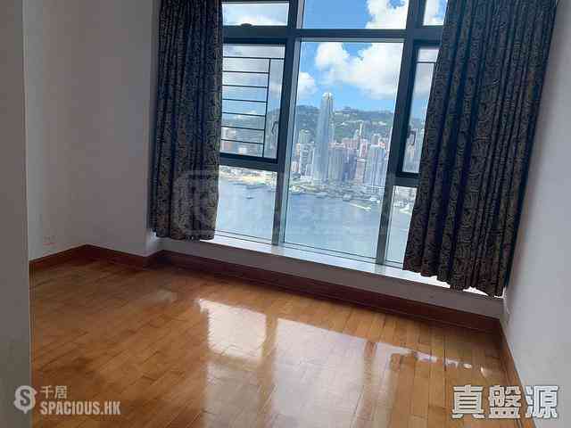West Kowloon - The Harbourside Block 3 03