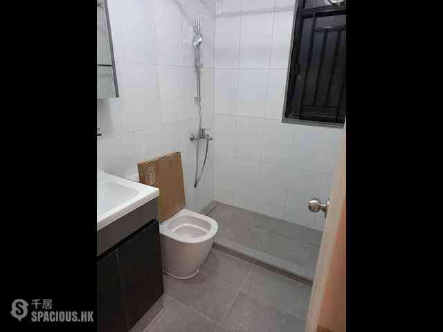 Shau Kei Wan - Chuang's Heights 06