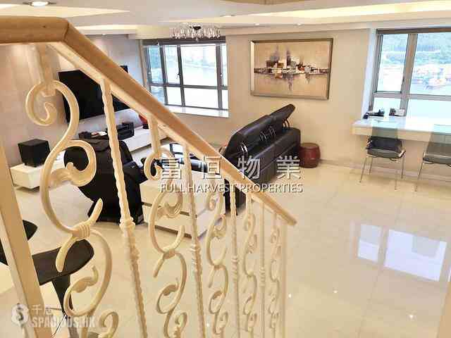 Yau Kom Tau - Golden Villa 06