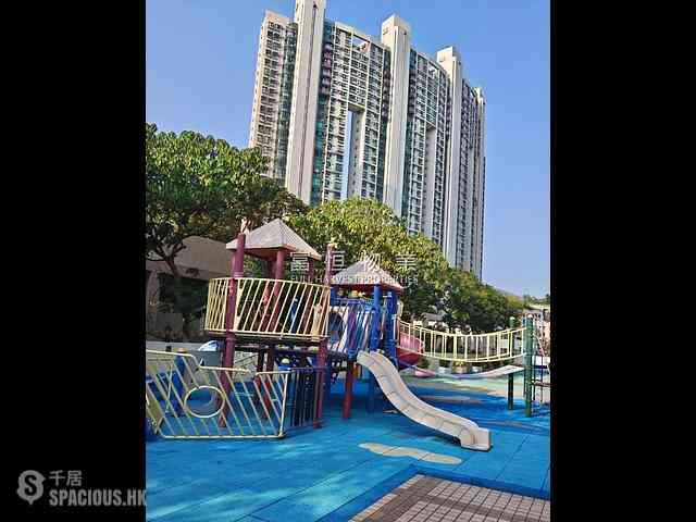 Yau Kom Tau - Golden Villa 22