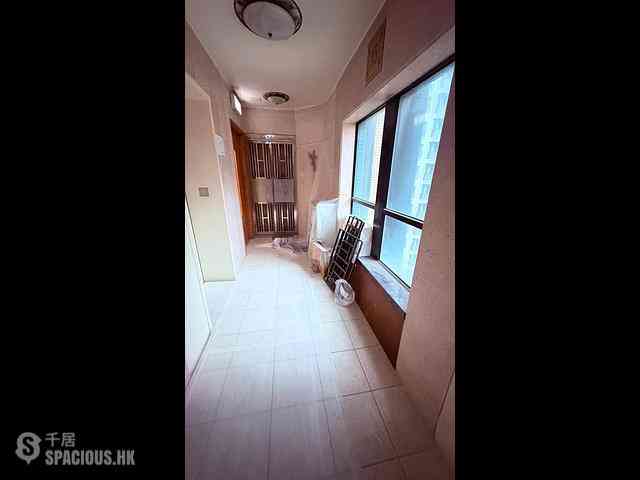 Shau Kei Wan - Chuang's Heights 02