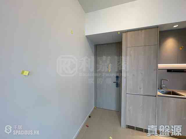 Quarry Bay - Finnie 03