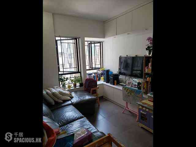 Shau Kei Wan - Perfect Mount Gardens 01