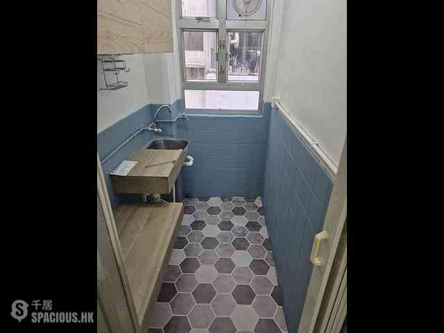 Wan Chai - 252, Lockhart Road 06