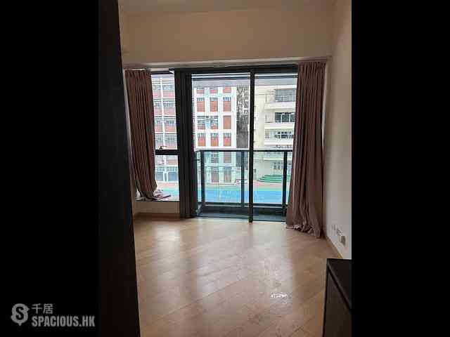 Kennedy Town - University Heights Block 1 01