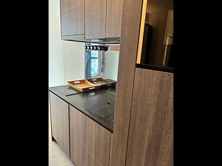 Kennedy Town - University Heights Block 1 05