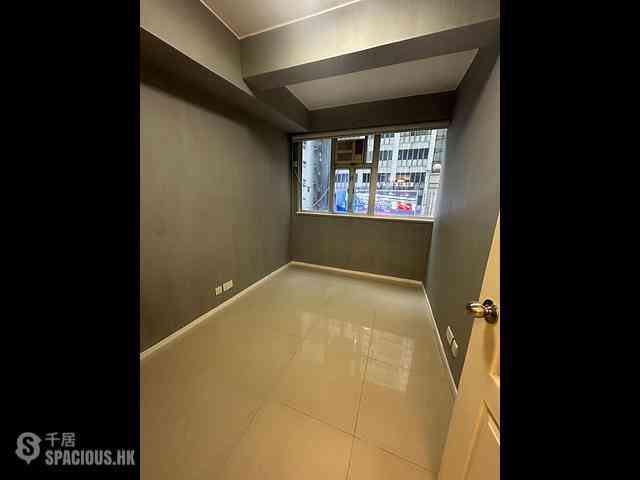 Wan Chai - Luen Wo Building 05