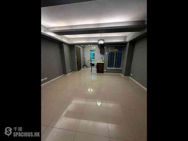 Wan Chai - Luen Wo Building 07