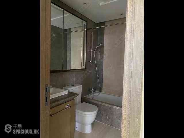 West Kowloon - The Austin Block 1A 03