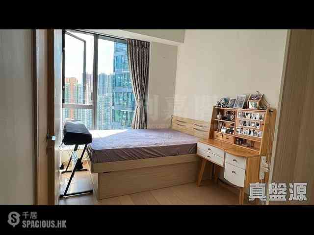 Tseung Kwan O - Twin Peaks 03