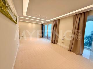 The Peak - 28, Gough Hill Road 05