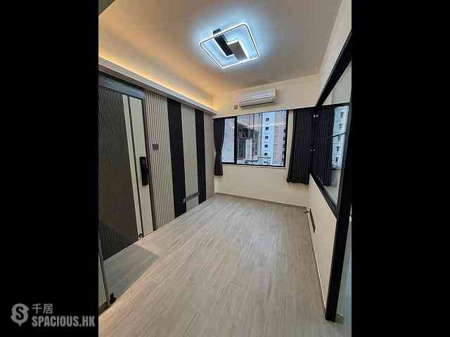 Sai Ying Pun - Samtoh Building 01