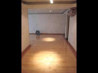 Wan Chai - Phoenix Court Block 4 02
