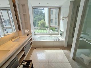Mid Levels West - Cluny Park 17