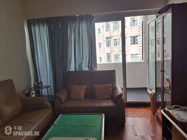 Mid Levels West - Sung Ling Mansion 01
