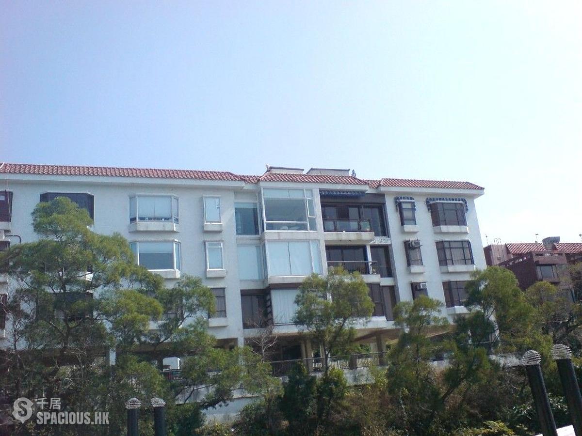 Chung Hom Kok - Hillgrove 01