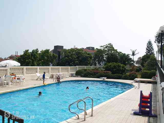 Chung Hom Kok - Hillgrove 02
