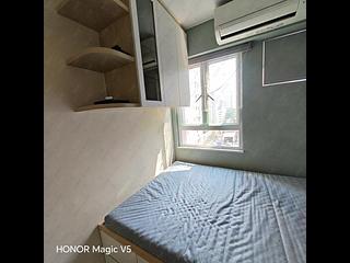 Sai Ying Pun - Yue Sun Mansion Block 1 12