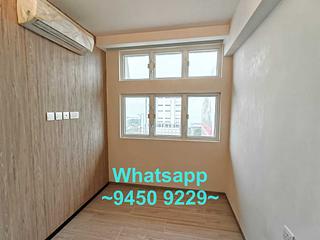 Sheung Wan - 76, Connaught Road West 07