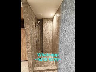 Sheung Wan - 76, Connaught Road West 11
