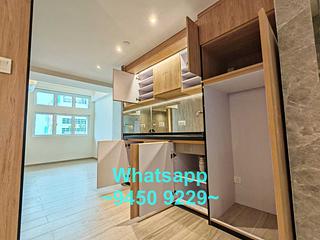 Sheung Wan - 76, Connaught Road West 16