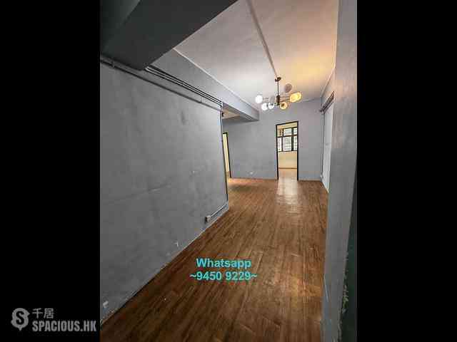 Sheung Wan - Winsing Building 02