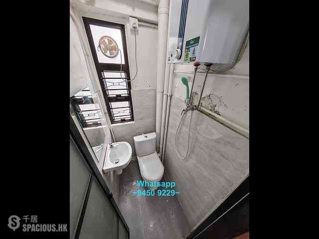 Sheung Wan - Winsing Building 08